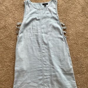 Light denim boutique shift dress